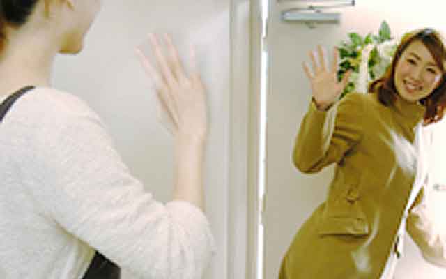 お客様がお帰りになる様子